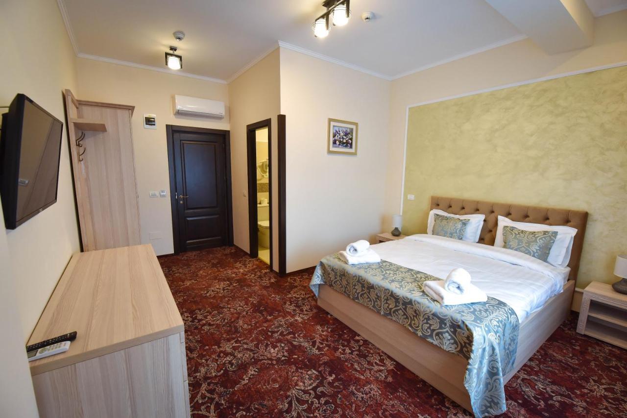 Pensiunea Romeo Resort Focşani المظهر الخارجي الصورة