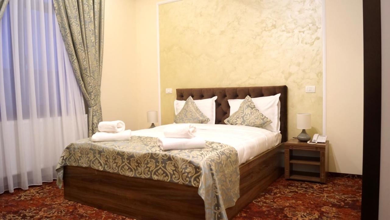Pensiunea Romeo Resort Focşani المظهر الخارجي الصورة